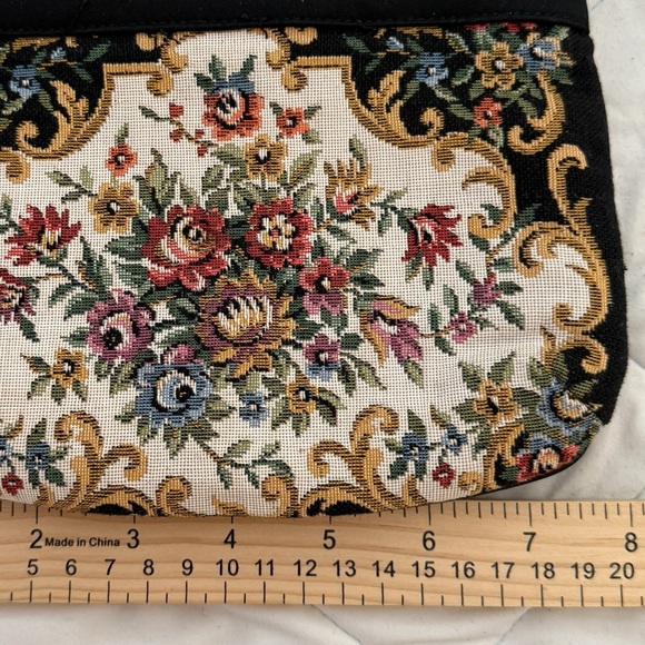 1950s Floral Petit Point Handbag Gold Frame Chain Strap Macau Vintage Mint Cond - Picture 5 of 6